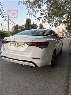 نیسان سێنترا